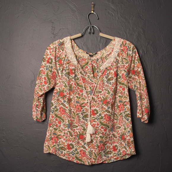 Lucky Brand Tunic Top 3/4 Sleeve with Tassel Sm - Picture 1 of 4